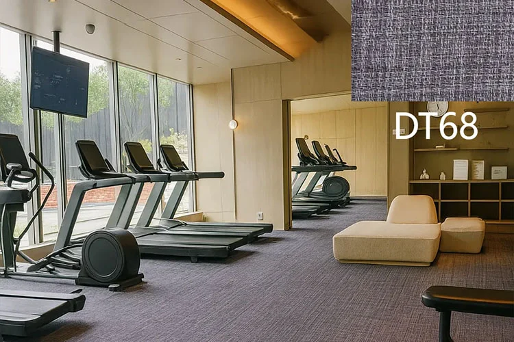 Fitnessstudio und Spielplatz Natur